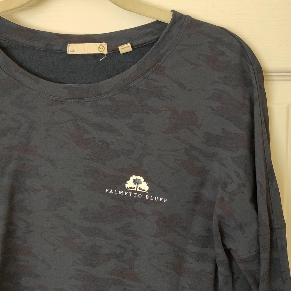 Tasc Performance Riverwalk French Terry Sweatshirt Navy Vamo Palmetto Bluff Logo - Picture 4 of 10